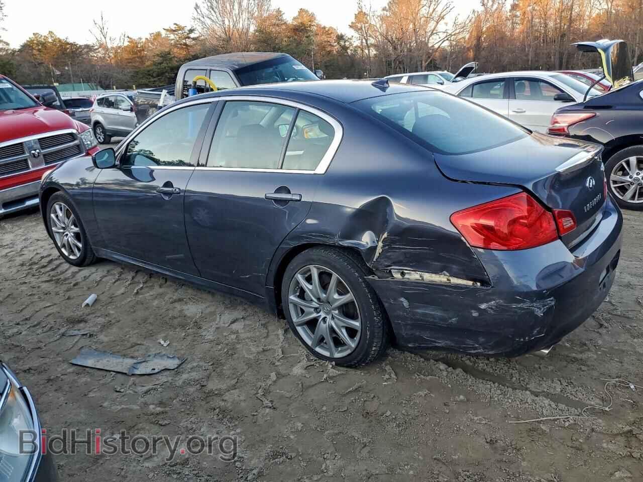 2009 INFINITI G37 - VIN: JNKCV61E09M309600 - Фото 2
