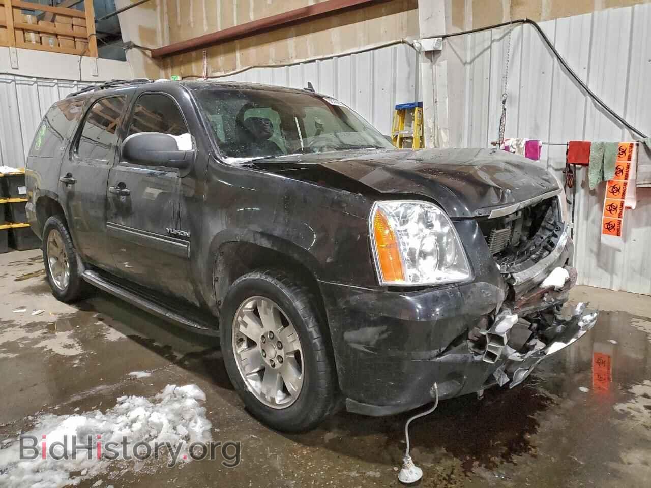 2011 GMC YUKON - VIN: 1GKS2CE09BR107726 - Photo 4