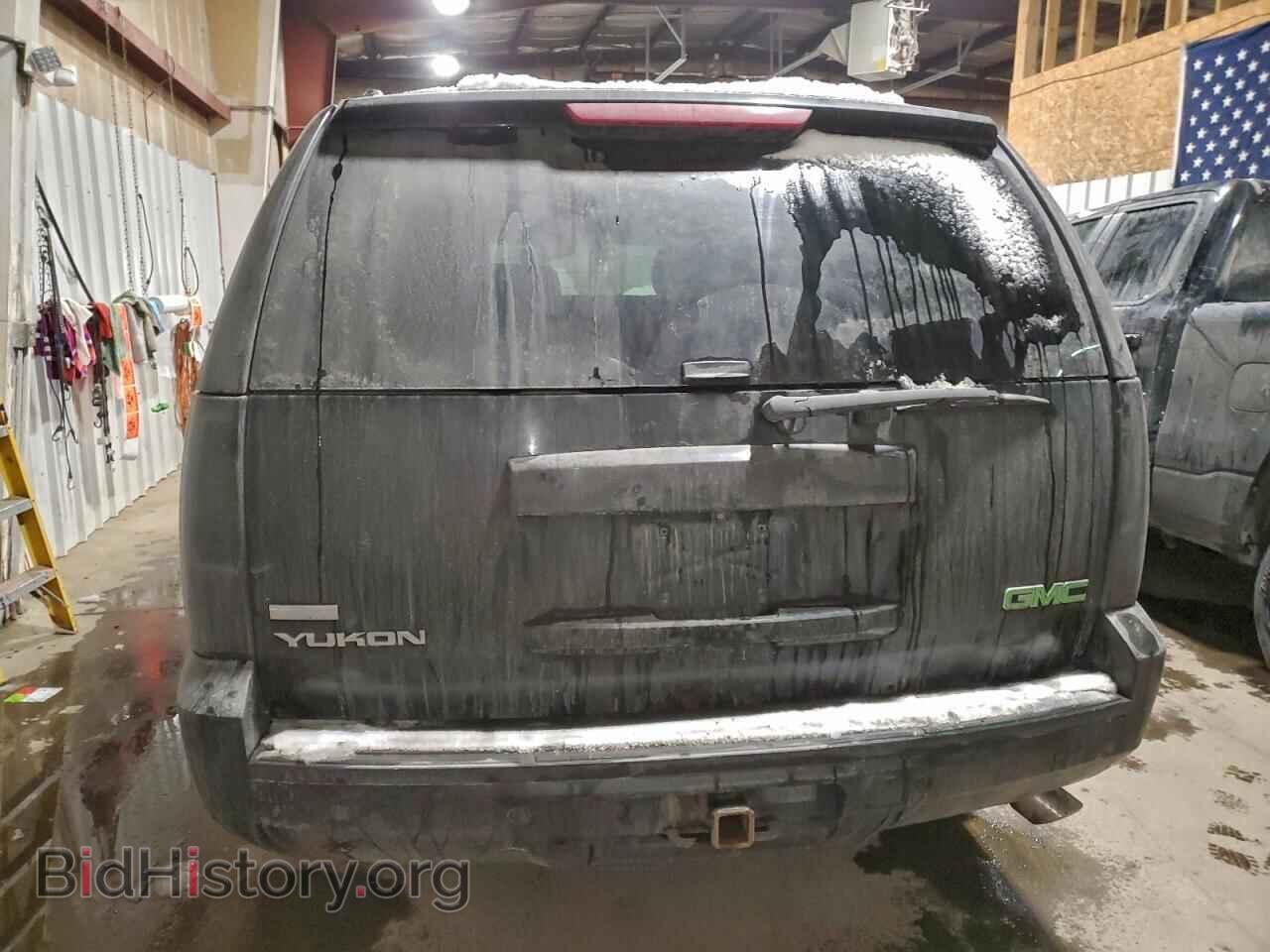 2011 GMC YUKON - VIN: 1GKS2CE09BR107726 - Photo 6