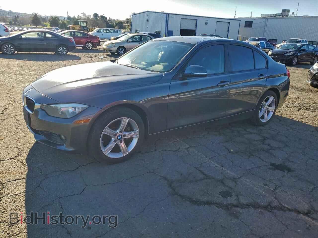 Фотография WBA3A5C53CF346024 - BMW 3 SERIES 2012