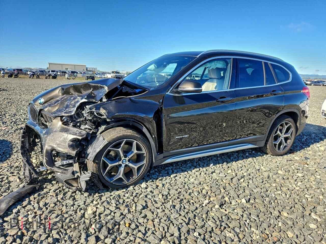 Фотография WBXHT3C32H5F83578 - BMW X1 2017