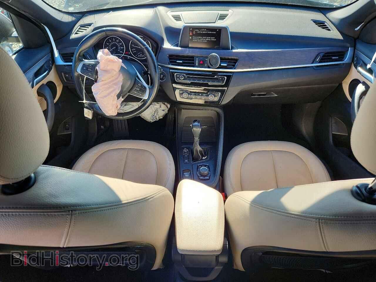 2017 BMW X1 - VIN: WBXHT3C32H5F83578 - Фото 8