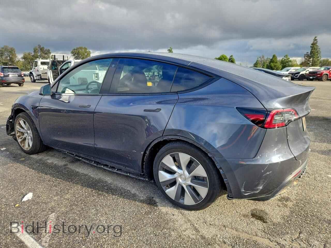 2023 TESLA MODEL Y - VIN: 7SAYGDEE0PA111668 - Фото 2