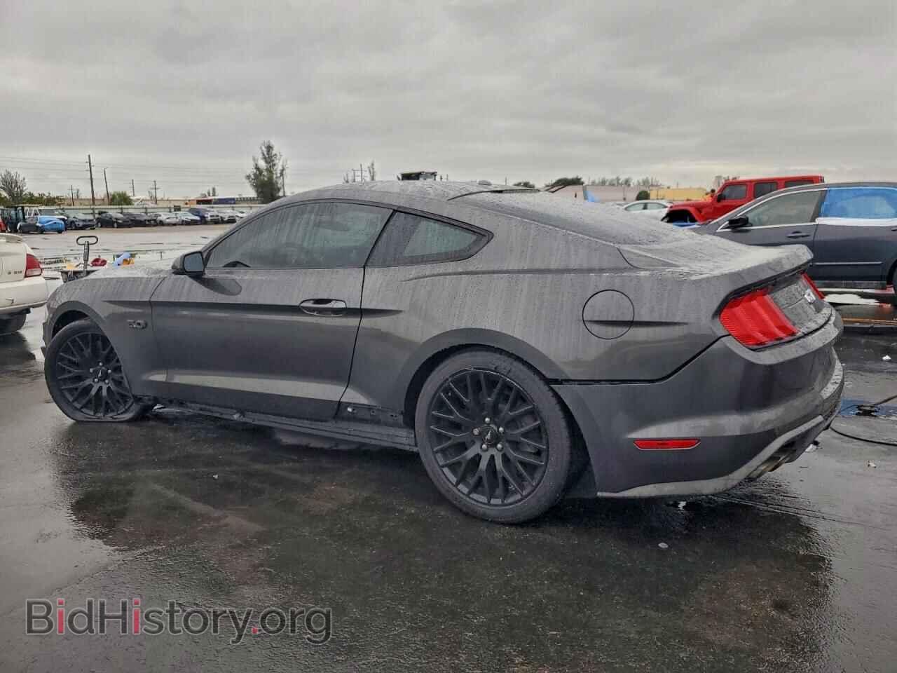 2019 FORD MUSTANG - VIN: 1FA6P8CF8K5132861 - Фото 2