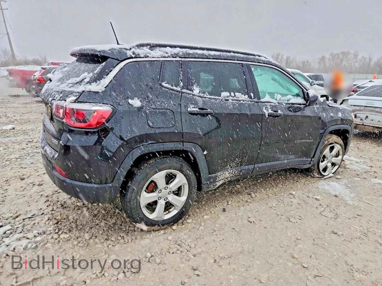 2018 JEEP COMPASS - VIN: 3C4NJDBB5JT138842 - Фото 3