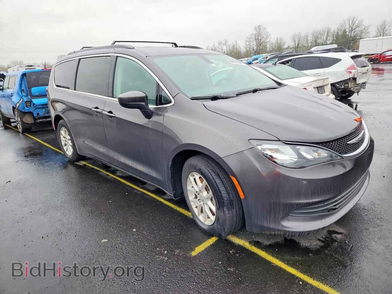 2017 CHRYSLER All Models - VIN: 2C4RC1CG4HR683089 - Photo 4