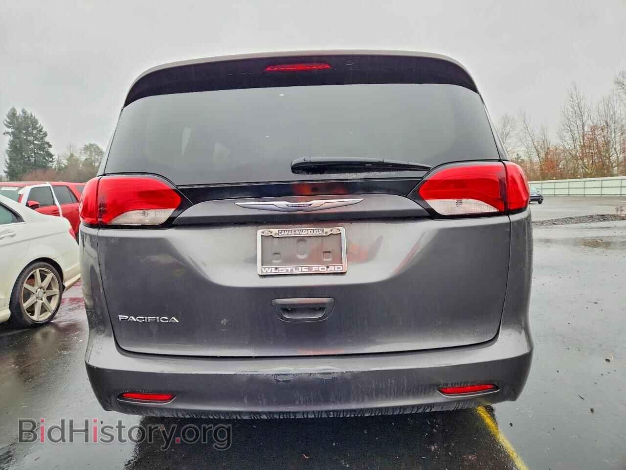 2017 CHRYSLER All Models - VIN: 2C4RC1CG4HR683089 - Photo 6