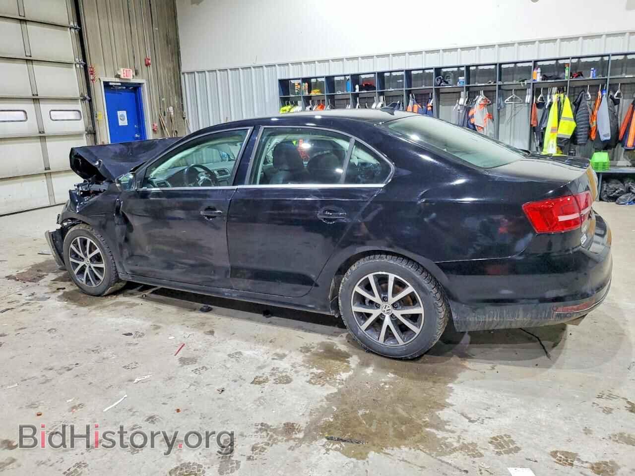 2017 VOLKSWAGEN JETTA - VIN: 3VWDB7AJ2HM306330 - Фото 2