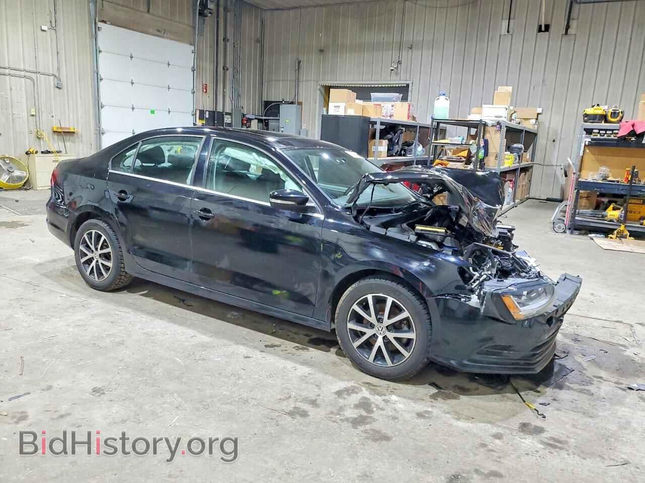 2017 VOLKSWAGEN JETTA - VIN: 3VWDB7AJ2HM306330 - Фото 4