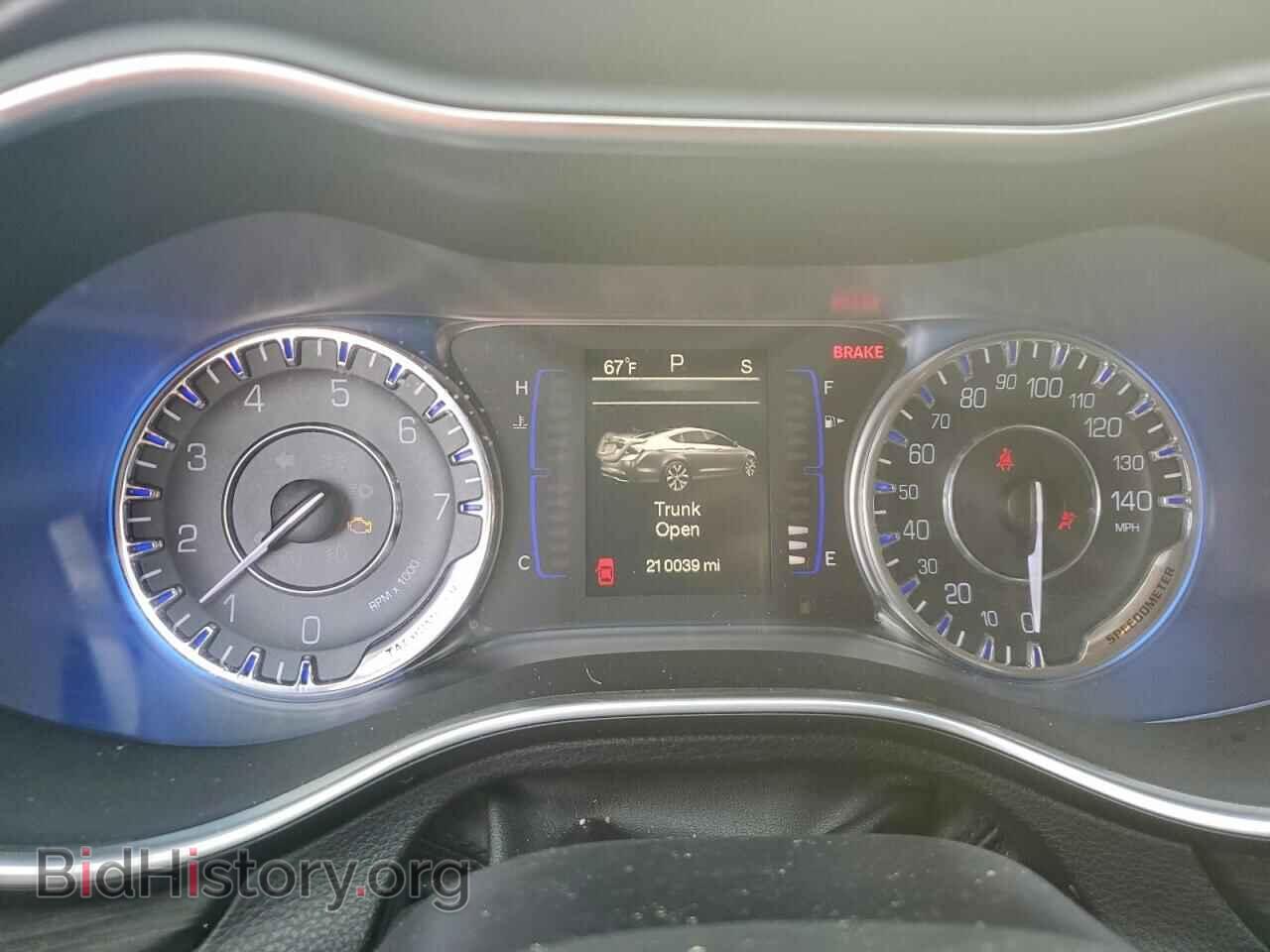 2015 CHRYSLER 200 - VIN: 1C3CCCAB8FN687086 - Фото 9
