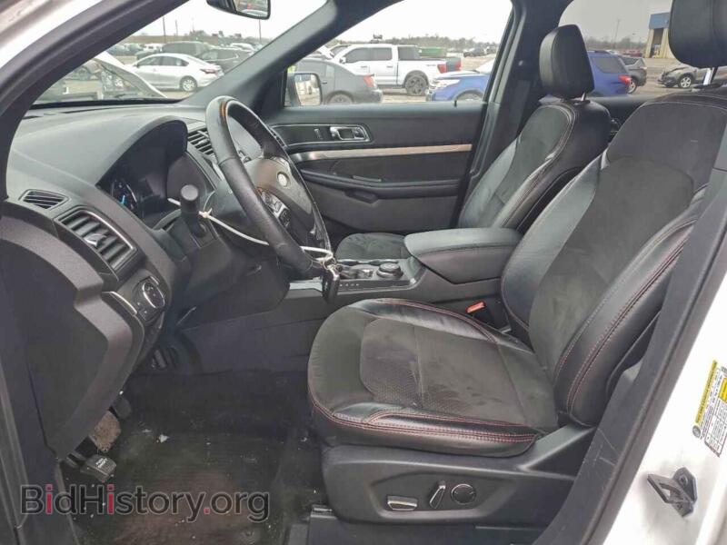 2018 Ford EXPLORER (VIN 1FM5K8D80JGB77098) — photo 7 of 14