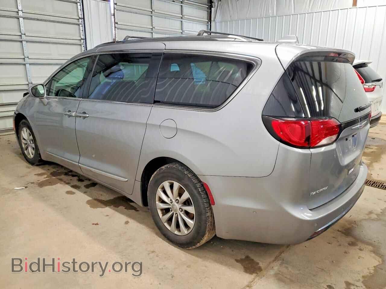 2018 CHRYSLER PACIFICA - VIN: 2C4RC1BG1JR262938 - Фото 2