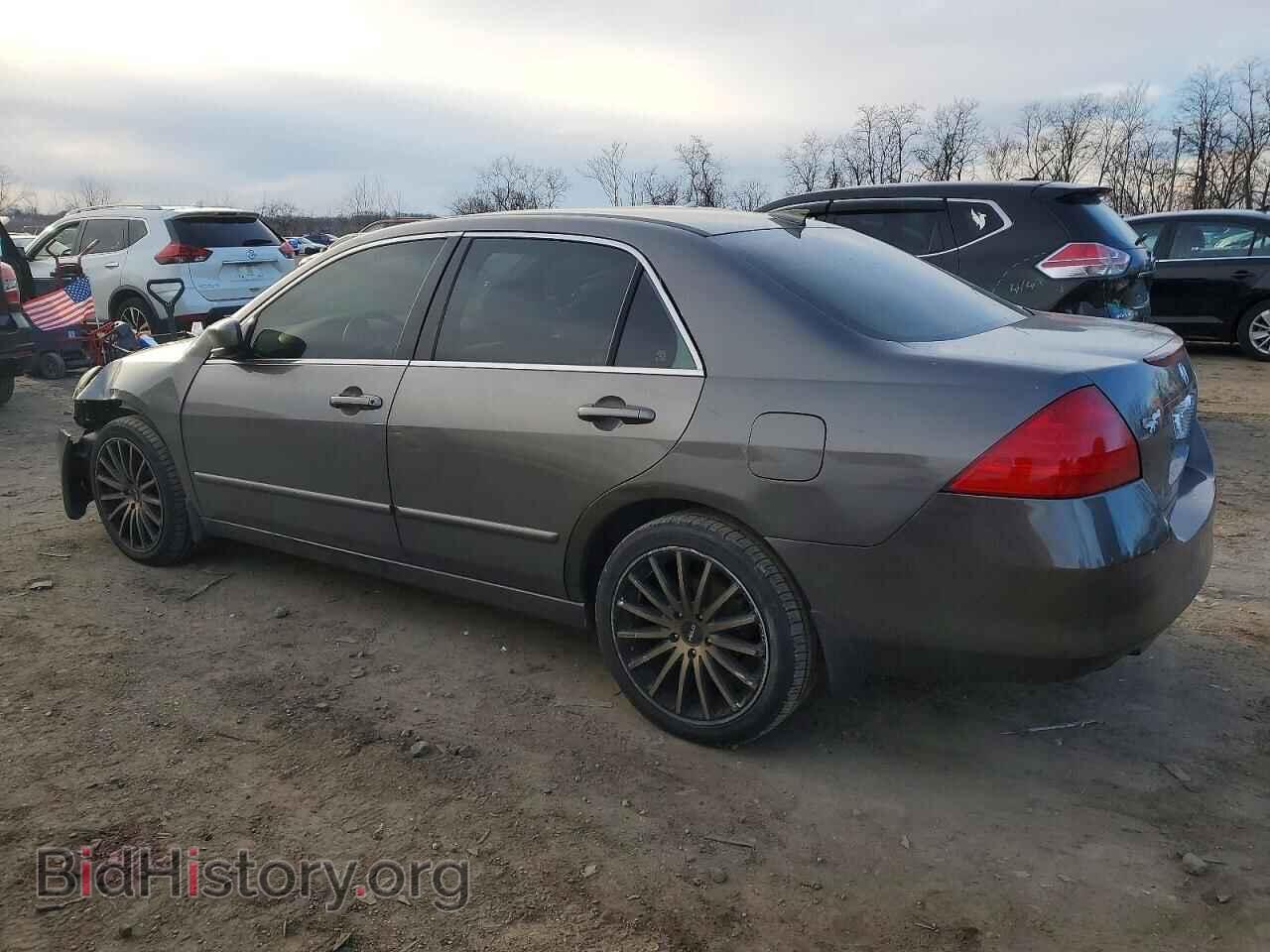 2007 HONDA ACCORD - VIN: 1HGCM56757A068268 - Фото 2