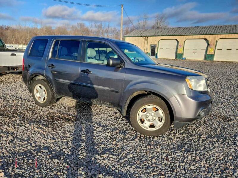 2012 Honda PILOT (VIN 5FNYF3H22CB041633) — photo 4 of 13