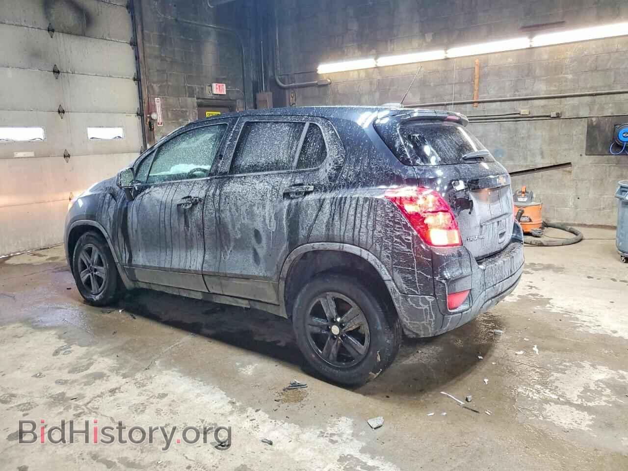 2019 CHEVROLET TRAX - VIN: 3GNCJNSB3KL237732 - Фото 2