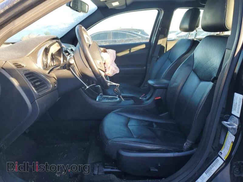2012 Chrysler 200 (VIN 1C3CCBCBXCN181438) — фото 7 из 14