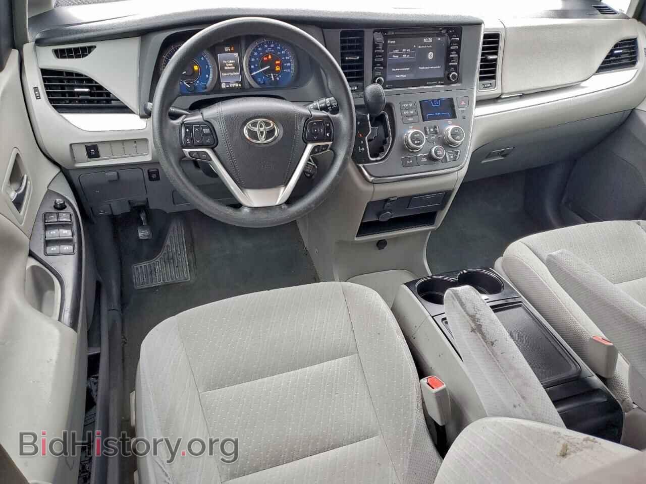 2018 TOYOTA All Models - VIN: 5TDKZ3DC2JS930906 - Фото 8
