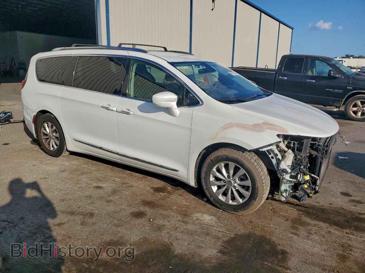 2018 CHRYSLER PACIFICA - VIN: 2C4RC1BG4JR261489 - Фото 4