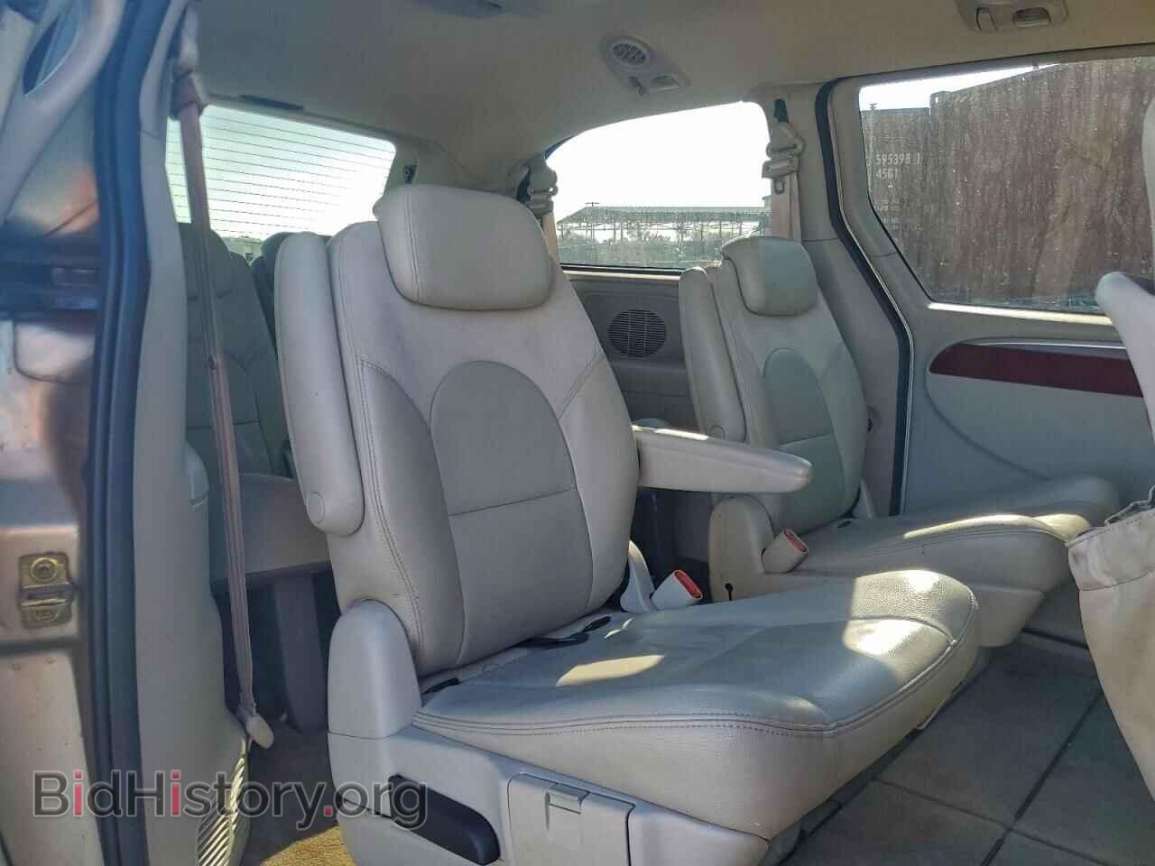 2005 CHRYSLER MINIVAN - VIN: 2C8GP64L65R232132 - Photo 11