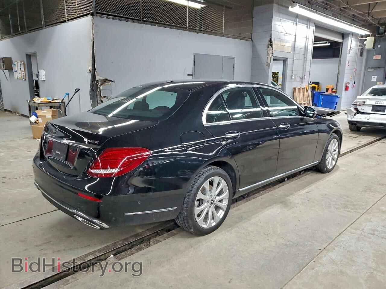 2019 MERCEDES-BENZ E-CLASS - VIN: WDDZF4KB2KA543784 - Фото 3