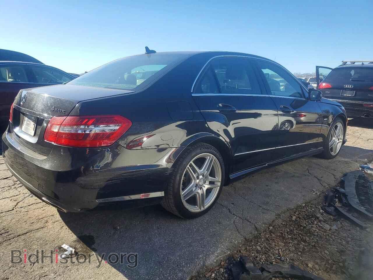 2012 MERCEDES-BENZ E-CLASS - VIN: WDDHF9BB2CA573815 - Фото 3