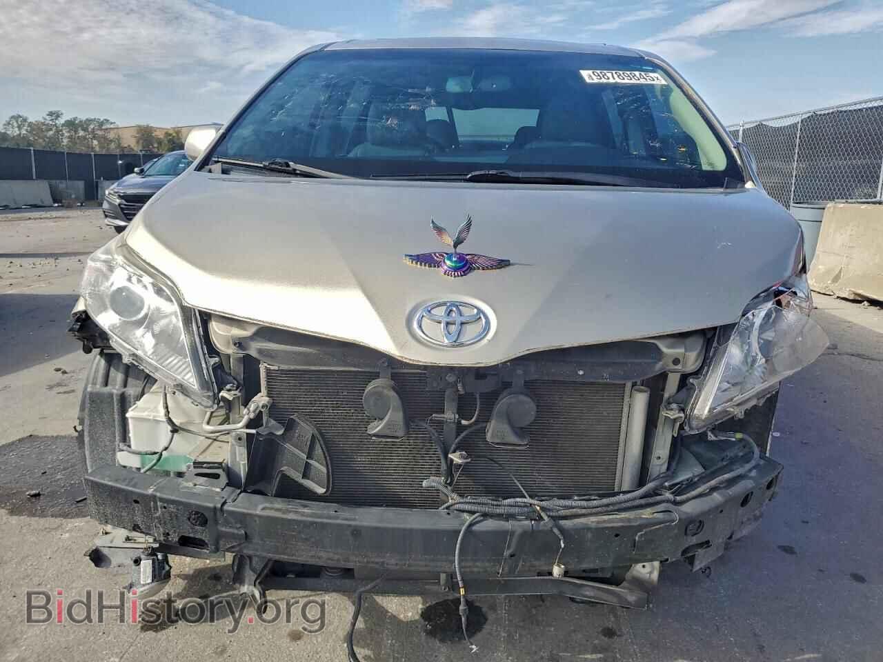2017 TOYOTA All Models - VIN: 5TDYZ3DC5HS832893 - Фото 5