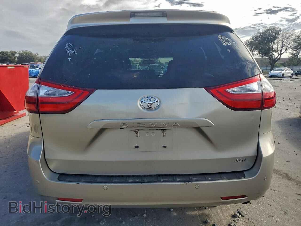 2017 TOYOTA All Models - VIN: 5TDYZ3DC5HS832893 - Фото 6