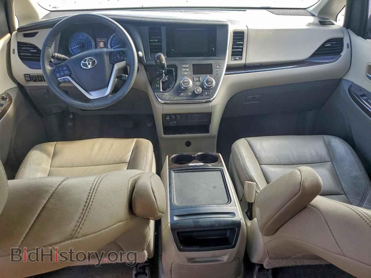2017 TOYOTA All Models - VIN: 5TDYZ3DC5HS832893 - Фото 8