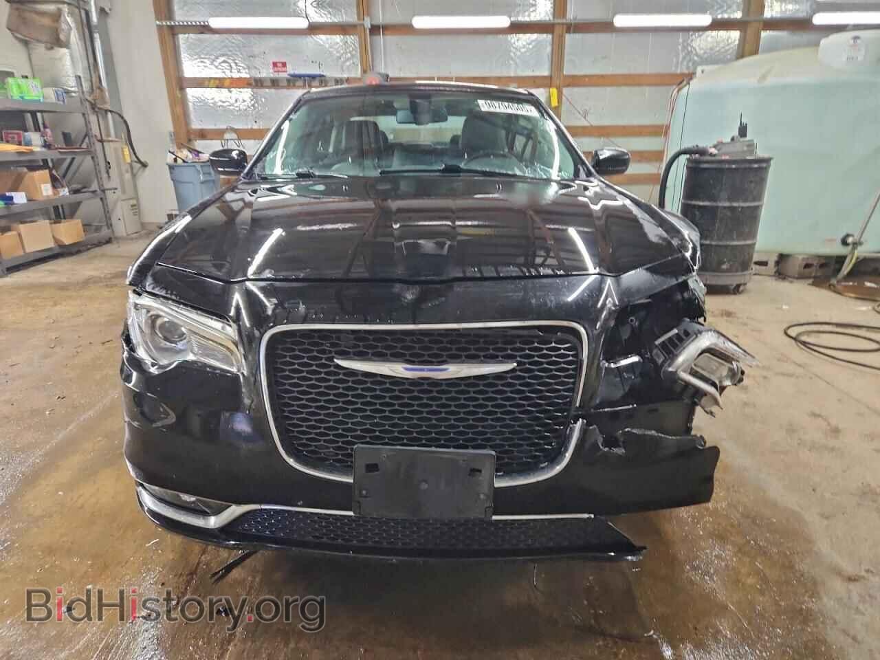 2017 CHRYSLER 300 - VIN: 2C3CCARG7HH534909 - Фото 5