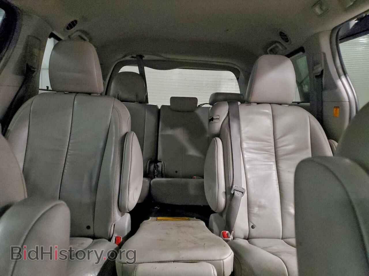 2011 TOYOTA All Models - VIN: 5TDYK3DC8BS068100 - Photo 10