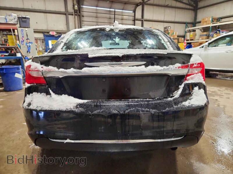 2014 Chrysler 200 (VIN 1C3CCBBB4EN100924) — фото 6 из 12