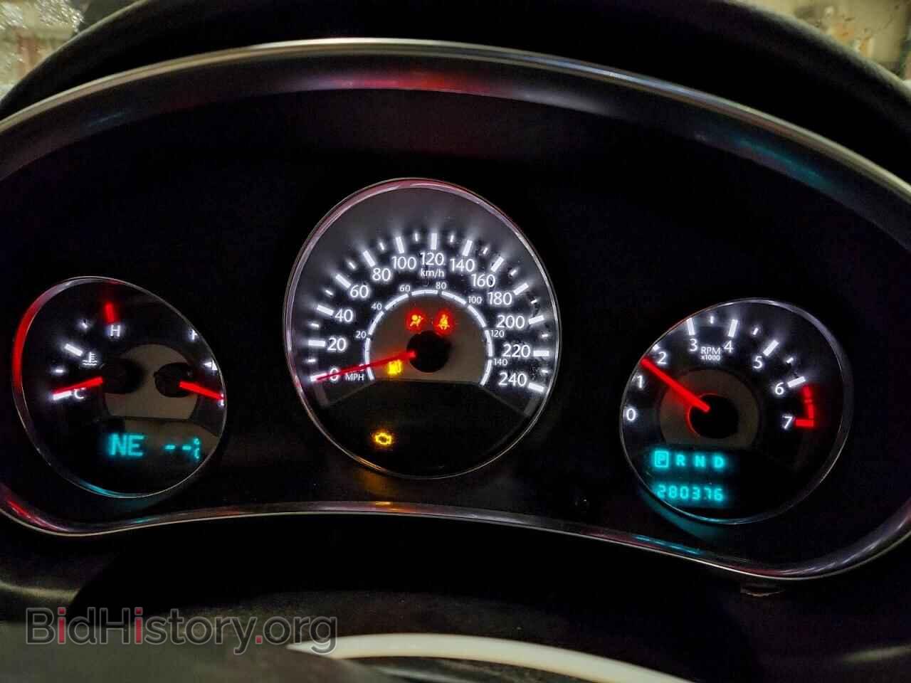 2014 CHRYSLER 200 - VIN: 1C3CCBBB4EN100924 - Photo 9