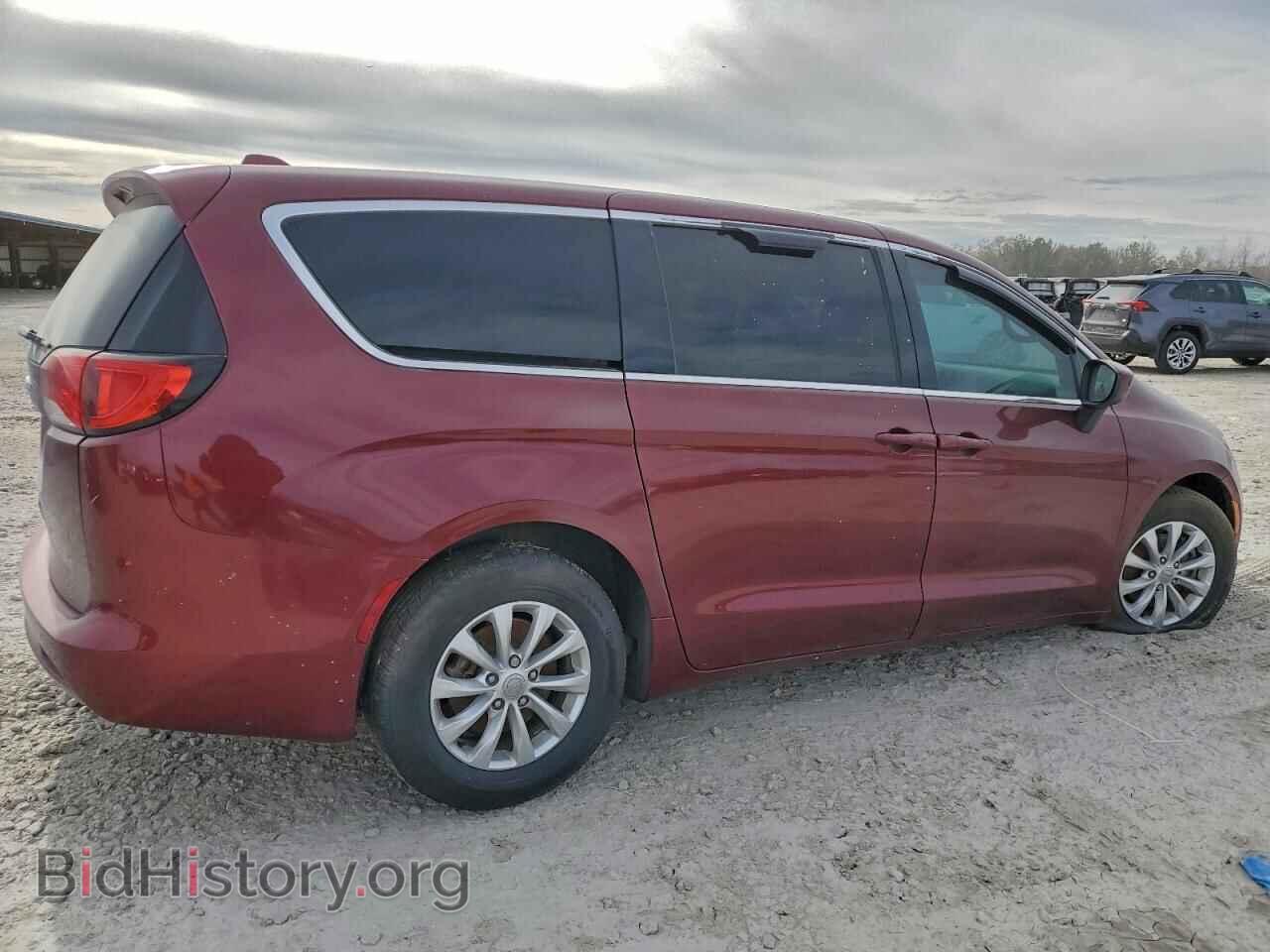 2017 CHRYSLER PACIFICA - VIN: 2C4RC1DG7HR638307 - Фото 3