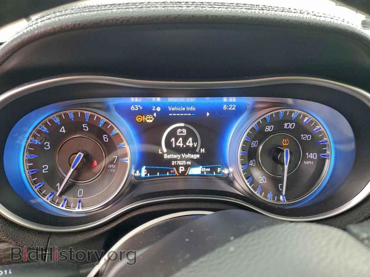 2015 CHRYSLER 300 - VIN: 2C3CCAAG7FH921260 - Фото 9