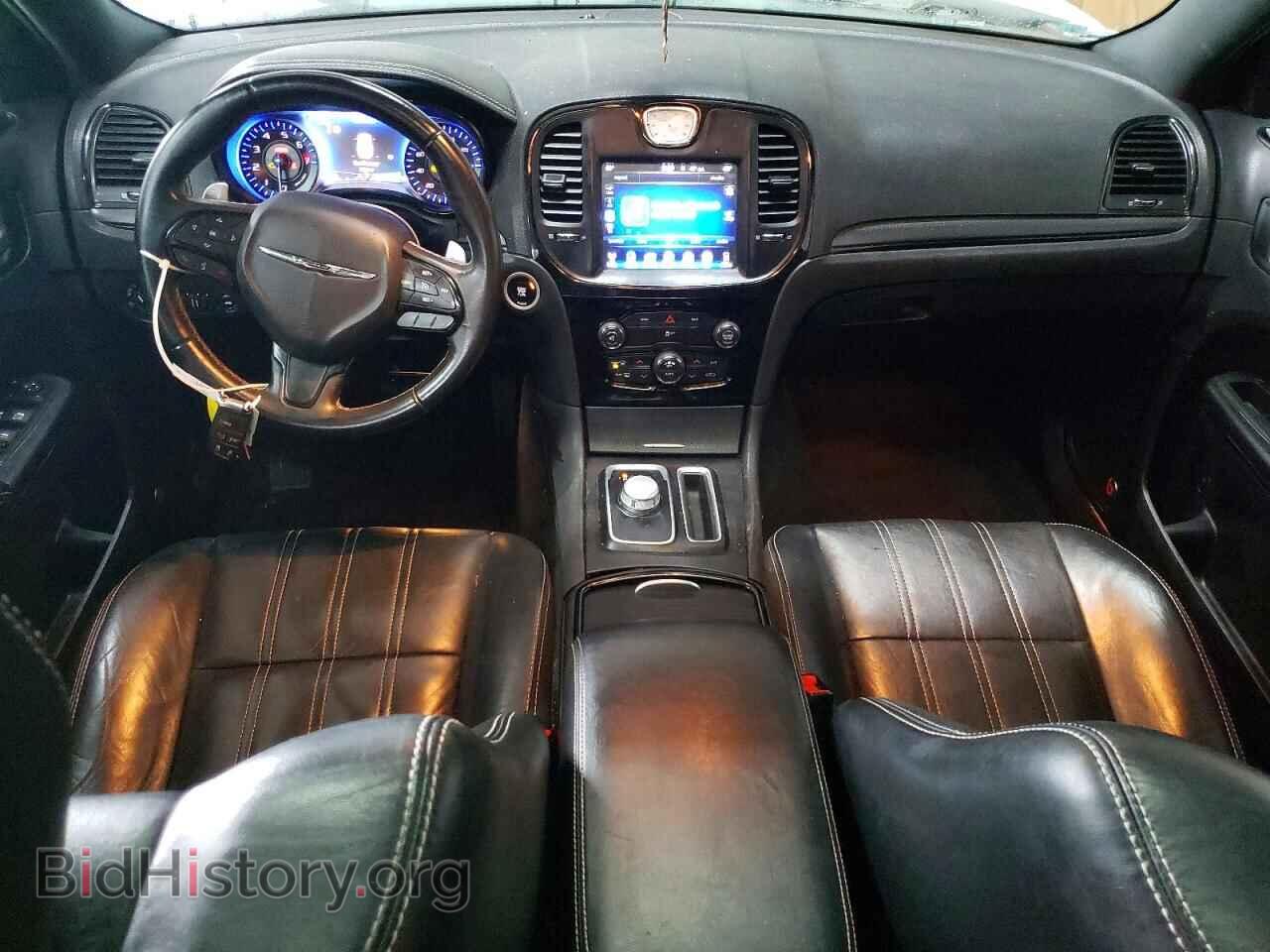 2016 CHRYSLER 300 - VIN: 2C3CCAGG5GH287732 - Фото 8