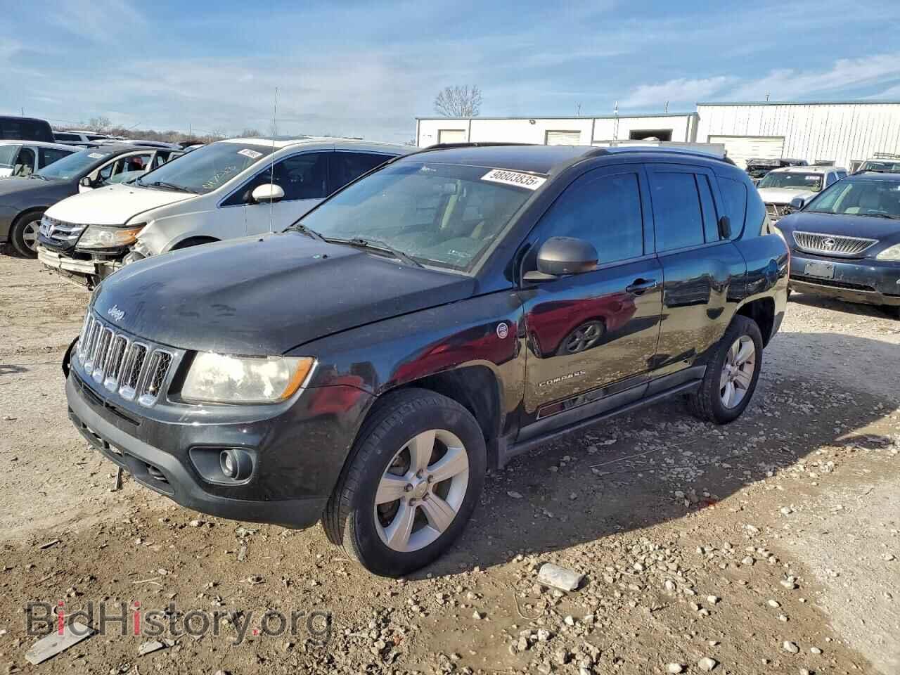 Photo 1J4NF1FB7BD173474 - JEEP COMPASS 2011