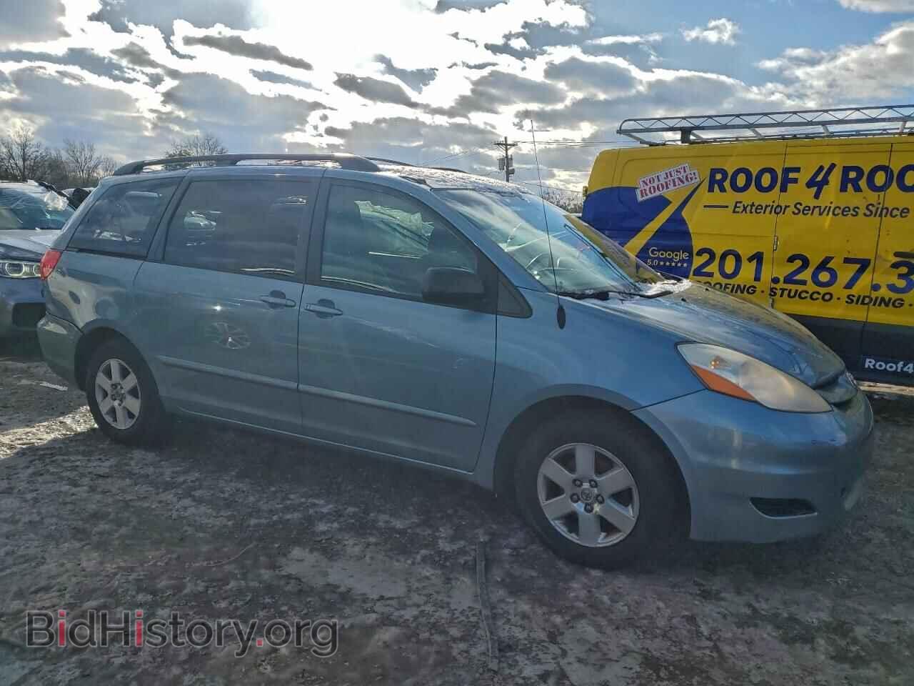 2010 TOYOTA All Models - VIN: 5TDKK4CC7AS342236 - Фото 4