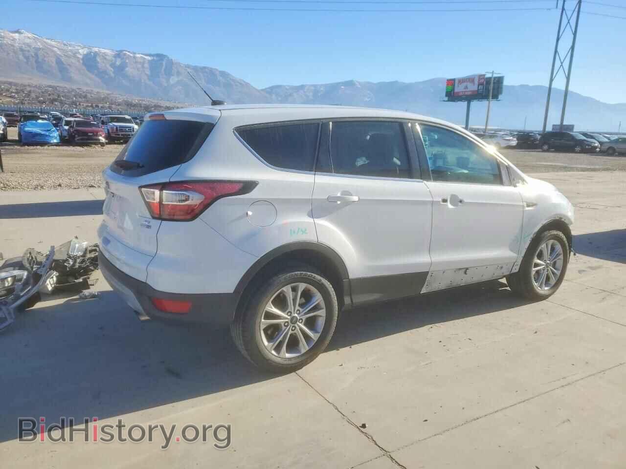 2017 FORD ESCAPE - VIN: 1FMCU9GD0HUC27624 - Фото 3