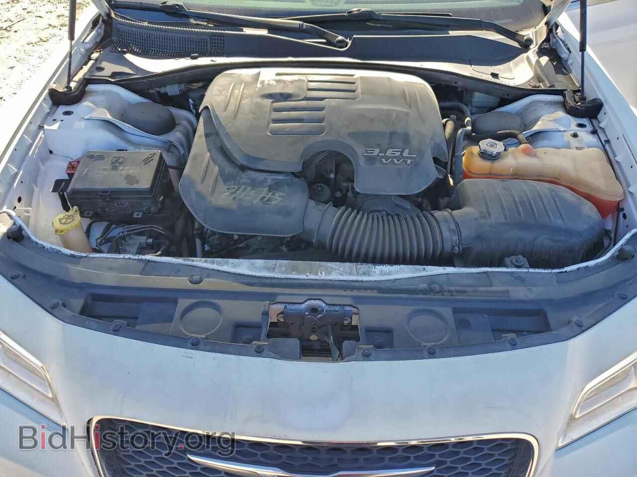 2015 CHRYSLER 300 - VIN: 2C3CCAAG3FH792000 - Photo 11
