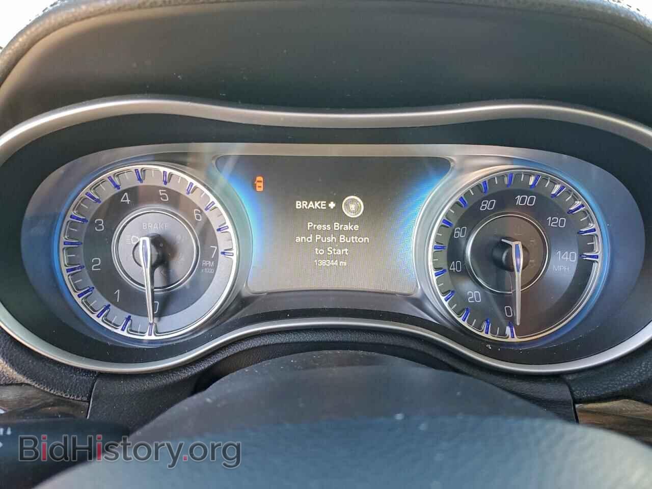 2015 CHRYSLER 300 - VIN: 2C3CCAAG3FH792000 - Photo 9