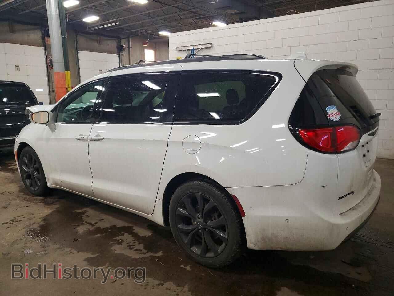 2019 CHRYSLER PACIFICA - VIN: 2C4RC1EG2KR528917 - Фото 2