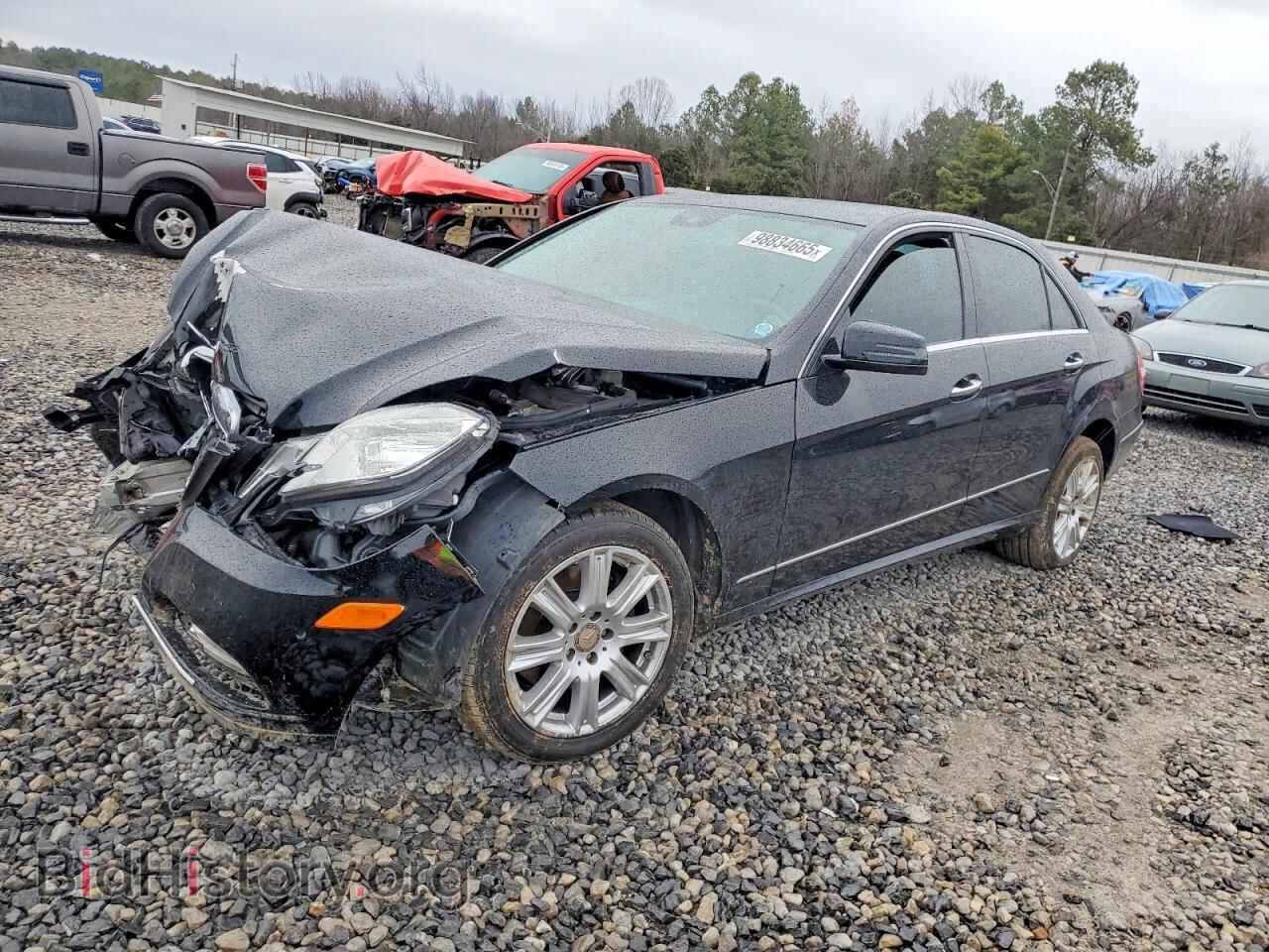 Photo WDDHF5KB0DA680050 - MERCEDES-BENZ E-CLASS 2013
