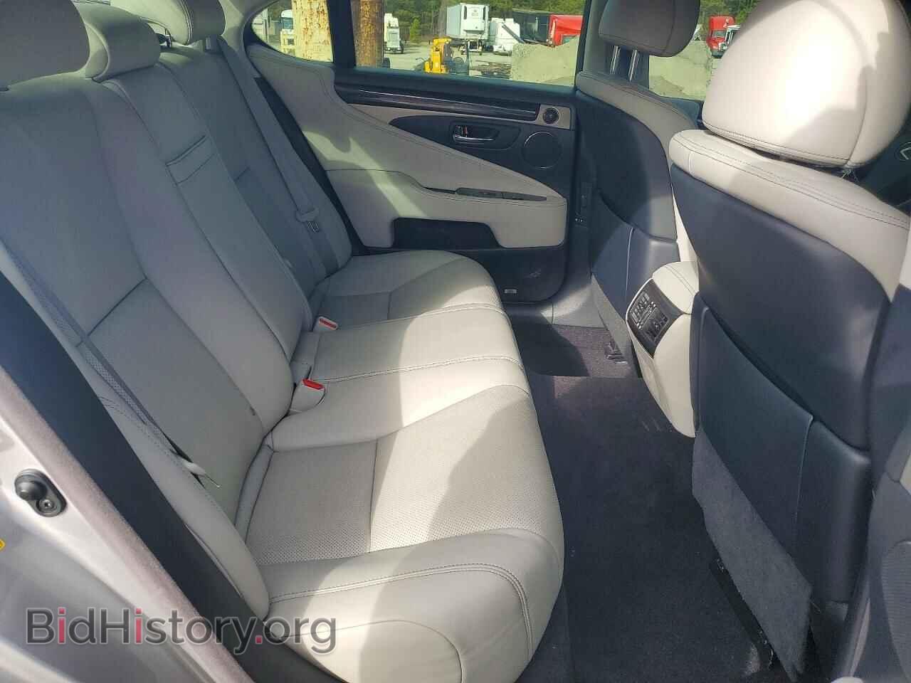2013 LEXUS LS460 - VIN: JTHBL5EF6D5124033 - Photo 10