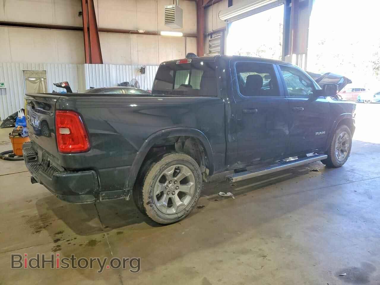 2025 RAM 1500 - VIN: 1C6RREFGXSN772338 - Photo 3