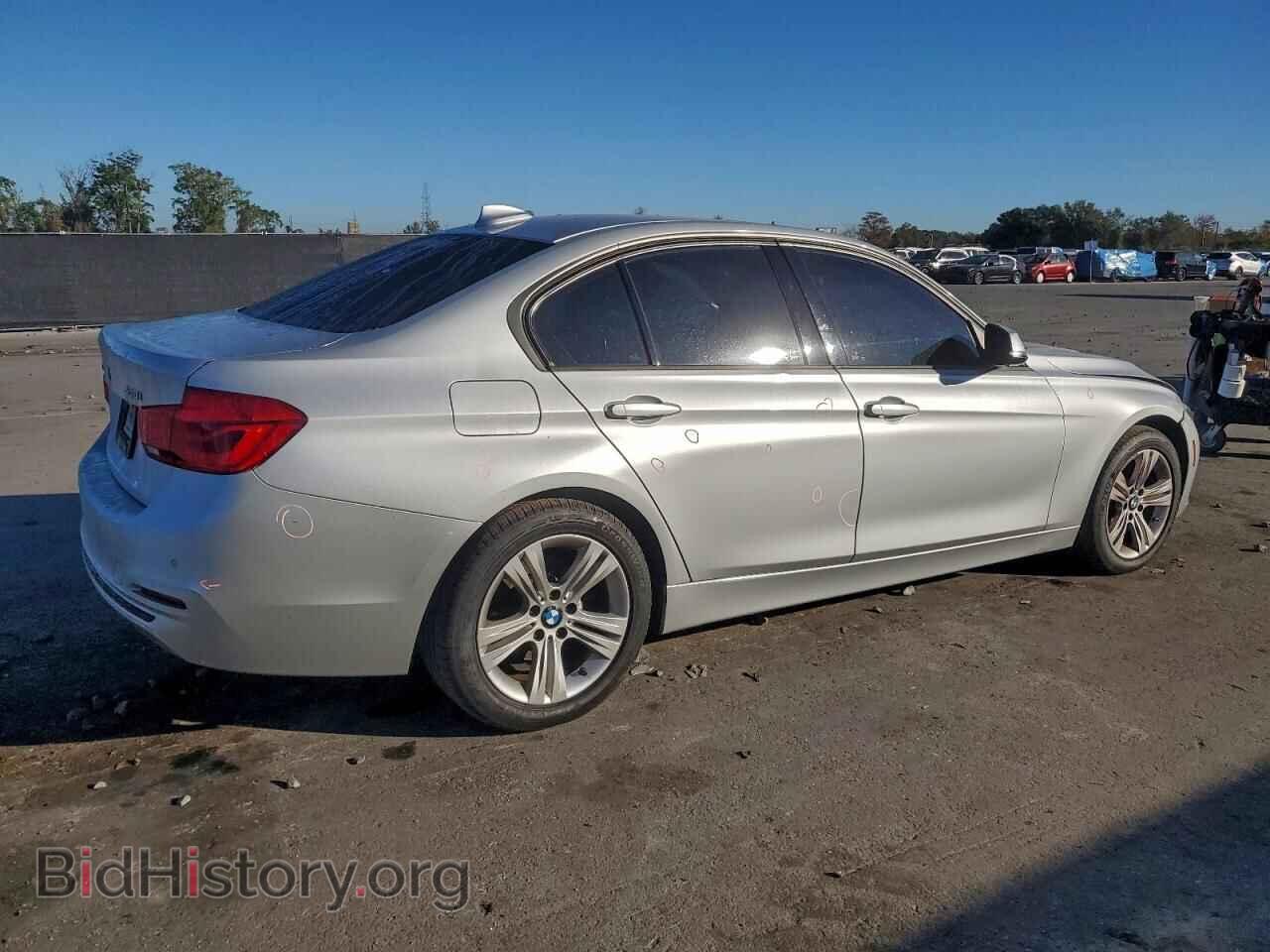 2016 BMW 3 SERIES - VIN: WBA8E3G52GNU05004 - Фото 3
