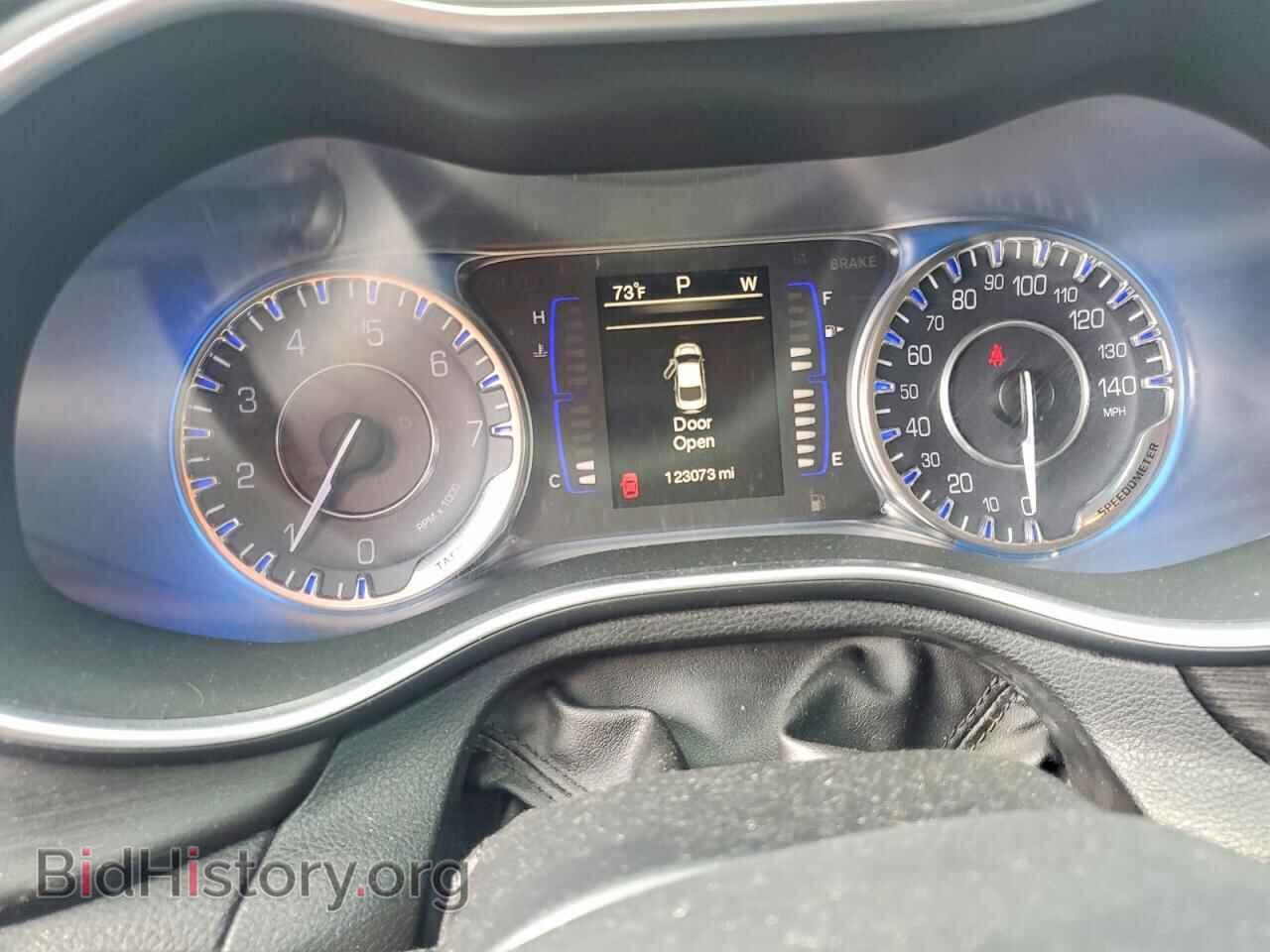 2015 CHRYSLER 200 - VIN: 1C3CCCAB5FN737393 - Фото 9