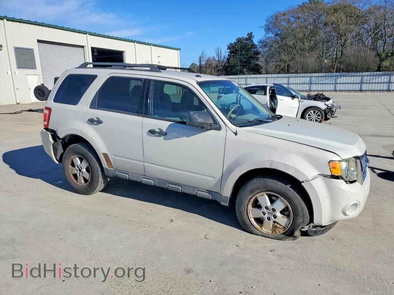 2010 FORD ESCAPE - VIN: 1FMCU0D73AKA33312 - Фото 4