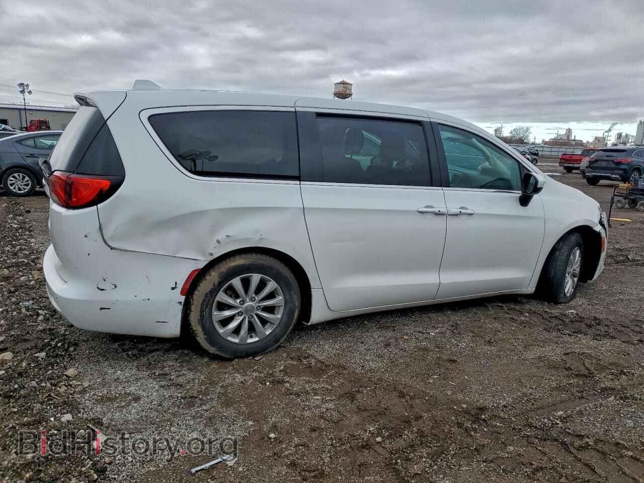 2017 CHRYSLER PACIFICA - VIN: 2C4RC1DG5HR592394 - Фото 3