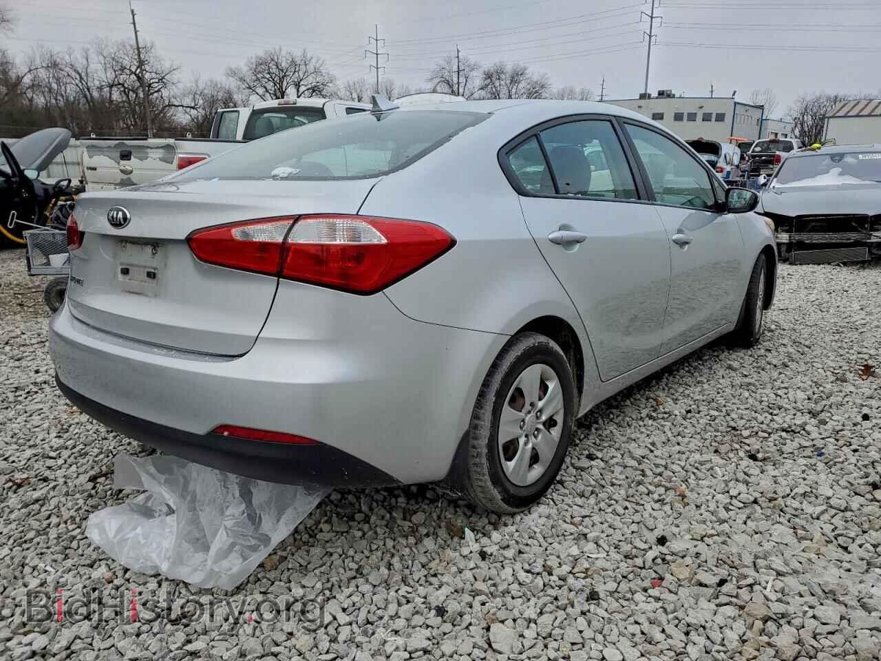 2016 KIA FORTE - VIN: KNAFK4A65G5573758 - Фото 3