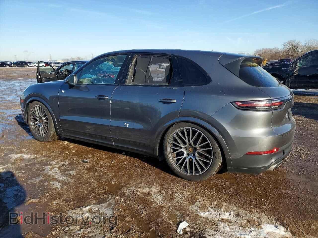 2020 PORSCHE CAYENNE - VIN: WP1AA2AY8LDA01507 - Photo 2